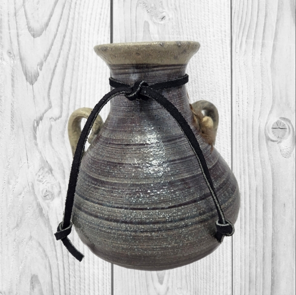 Studio Art Handmade Small Medium Vase Purple Gray Tan Feather Leather Tie - Picture 1 of 12